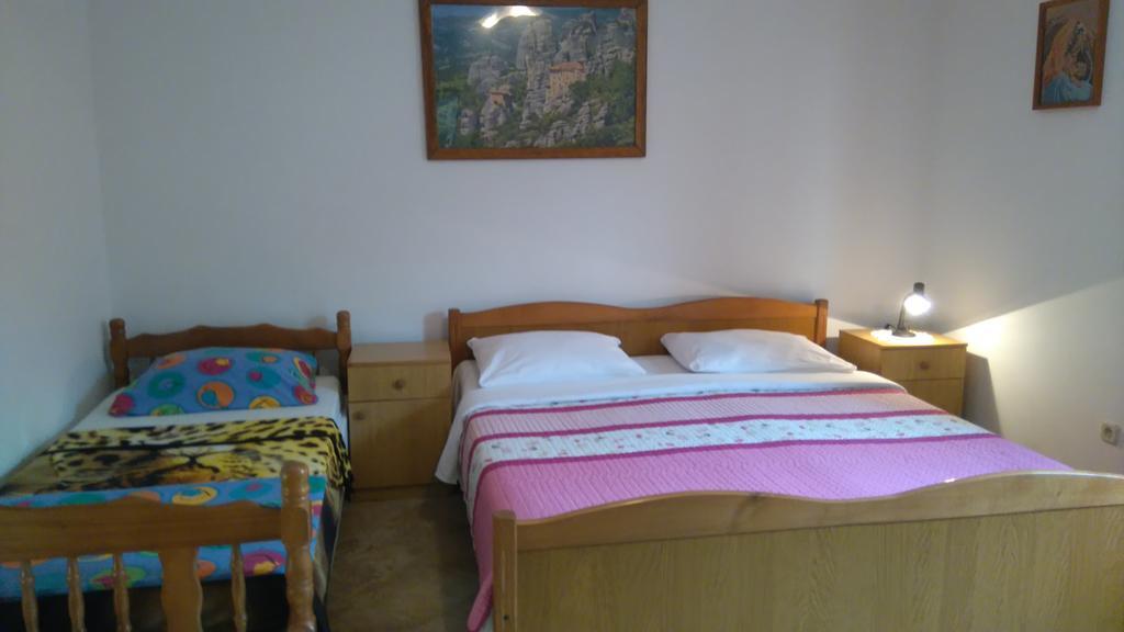 Nella Apartments Šišan Екстериор снимка